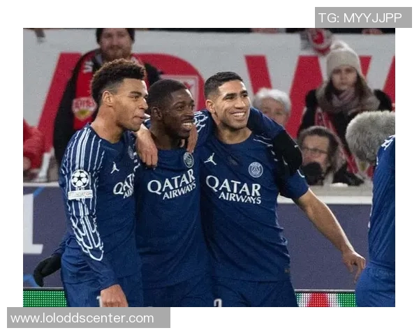 英超激战巴黎圣日耳曼逆转尤文图斯补时绝杀引发全场狂欢